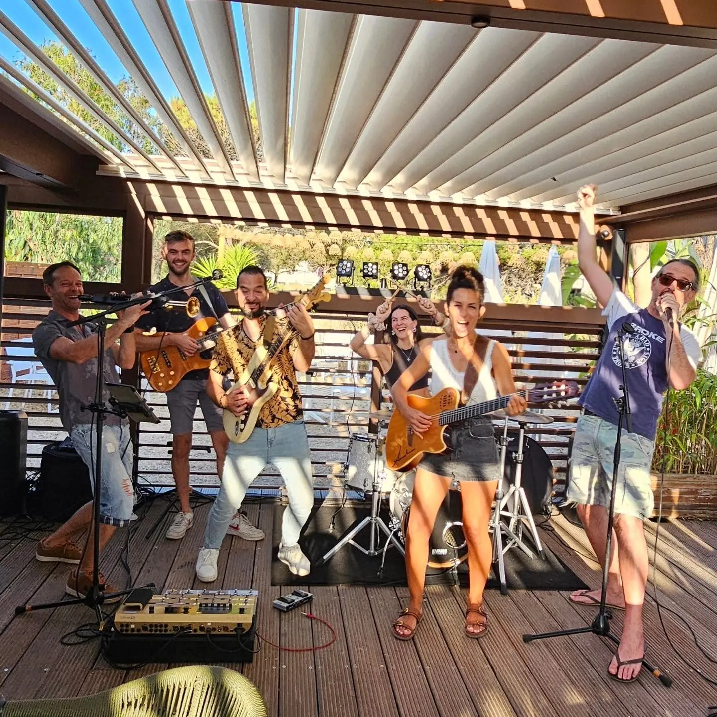 Jam session du lundi au Carré Plage, plage des Sablettes